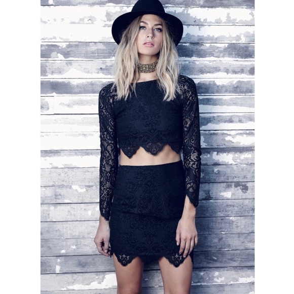 For Love And Lemons Dresses & Skirts - new For Love and Lemons ❦ Midnight Lace Skirt ❦
